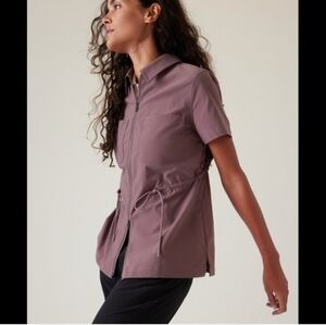 Athleta Cinch Mauve Full Zip Short Sleeves Water-Repellent Top Women’s Large